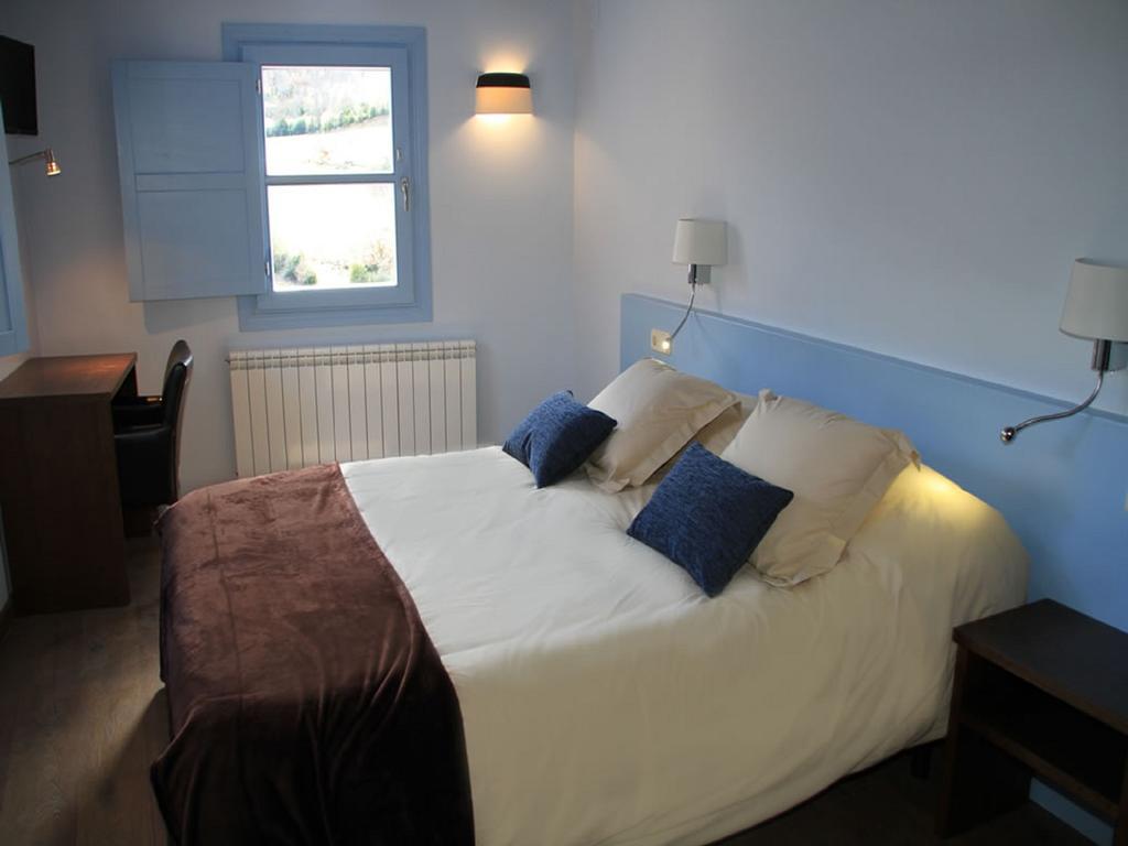 Hostal Ca de Costa Pont de Suert Habitación foto